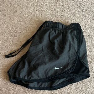 Nike Black Athletic Shorts Size Large - NWOT